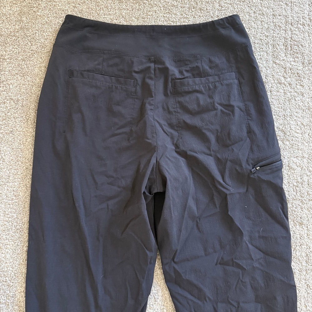 Athleta Trekkie North Joggers Black Hiking Pants Sz 6 Gorpcore Outdoor Trail - Picture 12 of 12